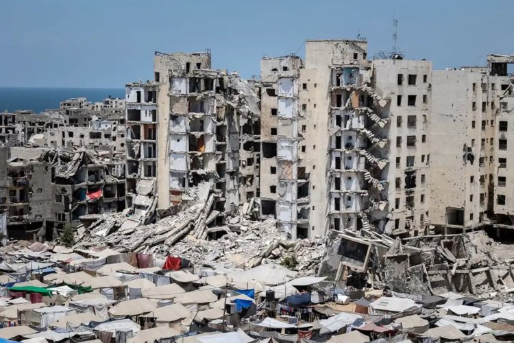 İşgalci İsrail Gazze'de tüm binaları yıkacağını duyurdu, şehirden tahliye emri verdi