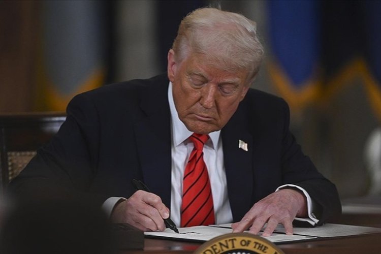 Trump, Savunma Bakanlığı’nı 'Savaş Bakanlığı' olarak değiştiren kararnameyi imzaladı