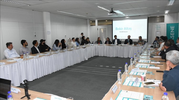 Gazze'deki insanların ruh sağlığını desteklemek için oluşturulan dijital uygulama Köln'de tanıtıldı