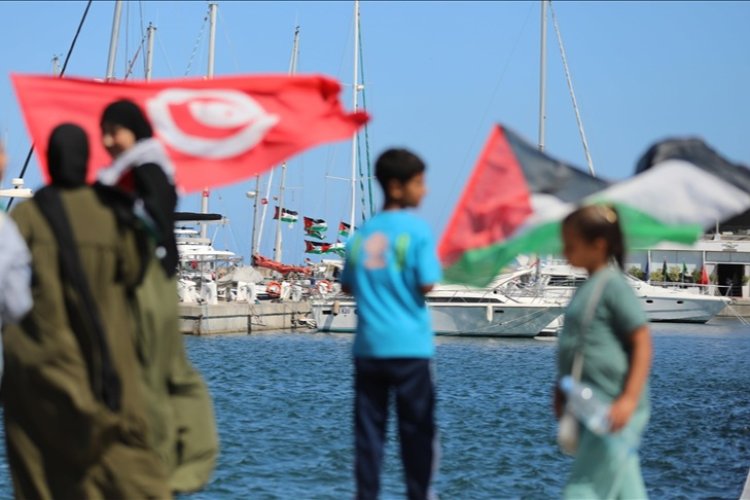 Tunus'tan Küresel Sumud Filosu'na katılacak tekneler Binzert kentinde toplanıyor