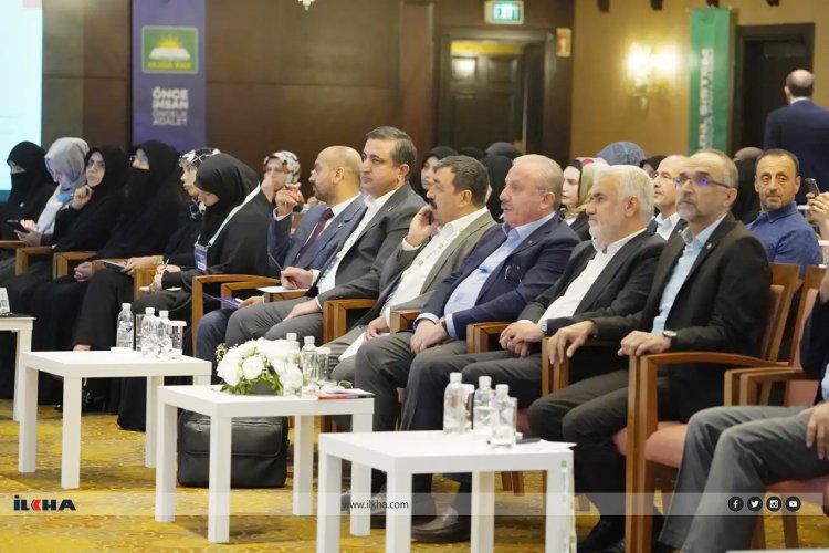 HÜDA PAR'ın anayasa çalıştayının sonuç bildirisi açıklandı: "Katılımcı, eşitlikçi ve adil bir yöntem yürütülmeli"