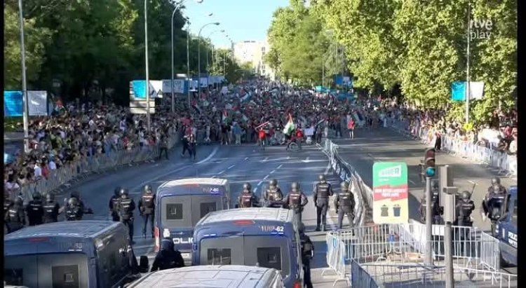 İspanyol halkı sokakta: İşgalci İsrail’in kanlı rejimine isyan büyüyor