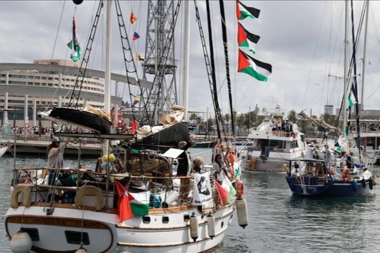 Askeri uçaklar bir haftada ikinci kez 'Sumud Filosu' gemilerinin üzerinde uçtu