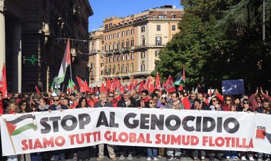 İtalya’da Gazze için yüz binler sokakta: Polisler de greve katıldı, limanlar ve trenler durdu