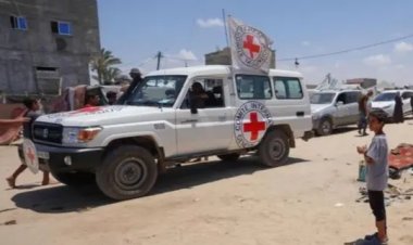 Gazze Hükümeti: Kızılhaç'ın çalışmalarını askıya alması insanlık dışı bir karar