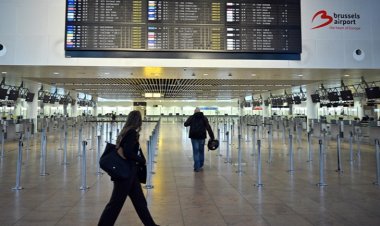 Belçika'da genel grev hayatı durma noktasına getirdi