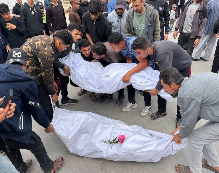 Gazze’de 726. gün: İşgalci İsrail katliamlarını sürdürüyor, onlarca şehit