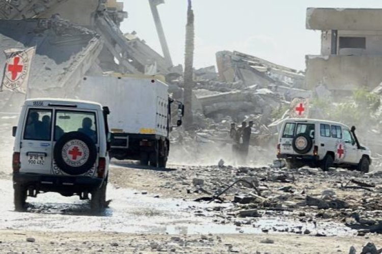 Gazze Sağlık Bakanlığı: İsrail'den 45 Filistinli şehidin daha naaşını teslim aldık
