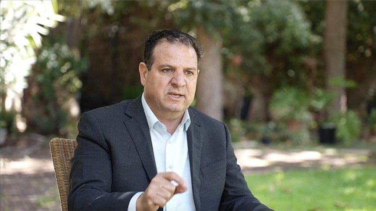 İşgalci İsrail'in parlamentosunda Trump'ı protesto eden Milletvekili Avde: Kral çıplak, dedik