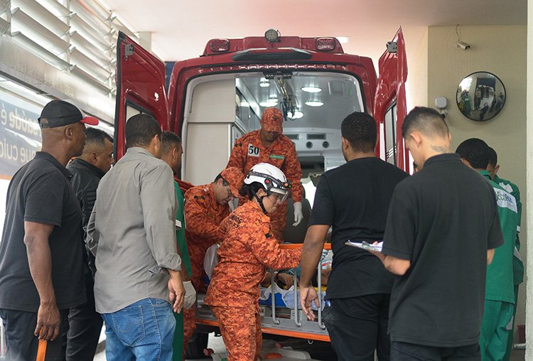 Brezilya'da güvenlik güçlerinin uyuşturucu operasyonunda 4'ü polis en az 60 kişi öldü