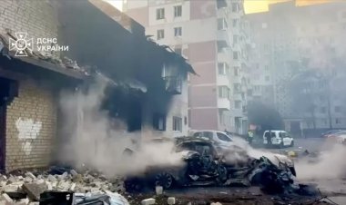 Zelenskiy: Rus ordusu 48 füze ve yüzlerce İHA ile vurdu