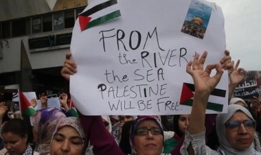 Gazze'de işgalci İsrail'in işlediği suçları kınamak için Rabat'ta gösteri düzenlendi