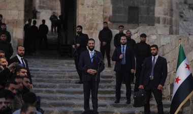 Ahmed Şara: Halep'le birlikte tüm Suriye yeniden doğdu