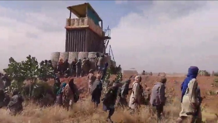 Mali, El-Kaide bağlantılı grupların kuşatması altında