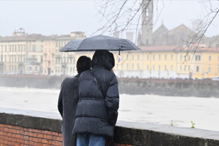 İtalya'da aşırı yağışlar, sel ve taşkınlara yol açtı