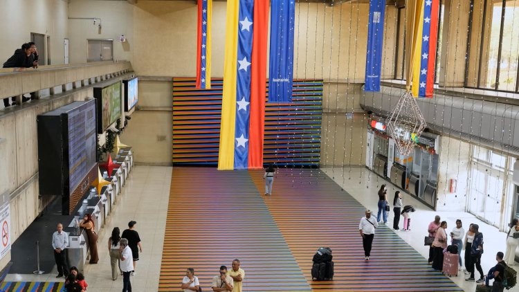 Havayolu şirketleri, hava sahasında artan güvenlik riskleri gerekçesiyle Venezuela uçuşlarını iptal etti