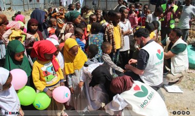IHO EBRAR, Etiyopya'da yüzlerce yetimi giydirdi