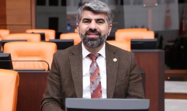 HÜDA PAR Milletvekili Dinç, kumar bağımlılığıyla ilgili 6 bakanlığa soru önergesi verdi