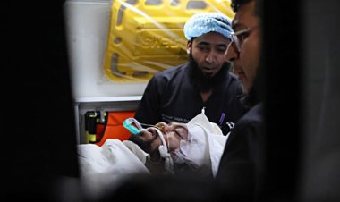 Bangladeş’te ayaklanma lideri Osman Hadi’ye cami çıkışında suikast girişimi