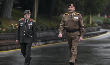 Libya Genelkurmay Başkanı Al-Haddad'ı taşıyan uçağın enkazına ulaşıldı