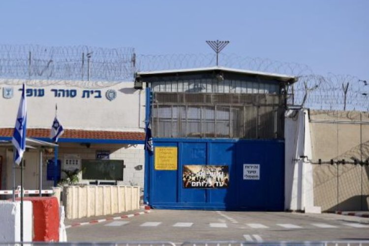 Hamas: İsrail hapishanelerindeki Filistinli kadınlar darbediliyor, başörtüleri zorla çıkarılıyor