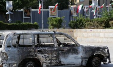İran'ın başkenti Tahran’da halka 'dışarı çıkmayın' uyarısı yapıldı