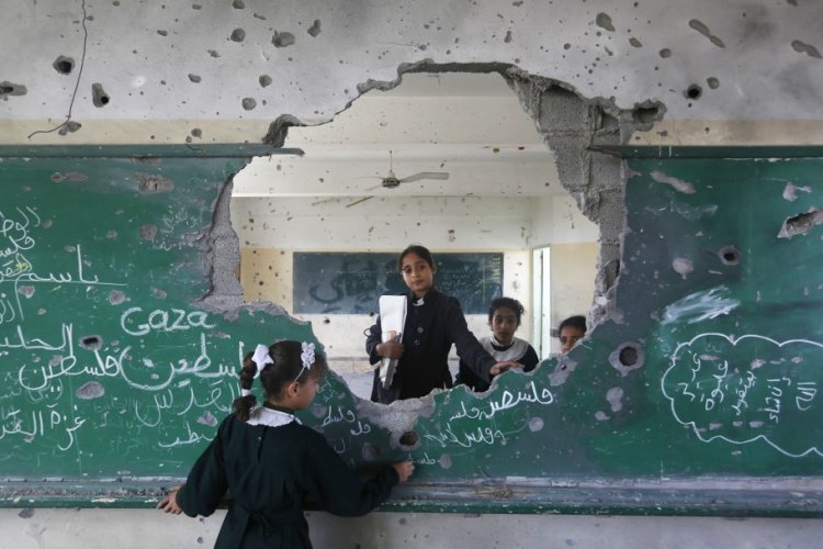 Katil İsrail 2025 yılında 7 bin 903 öğrenci ve eğitim personelini katletti