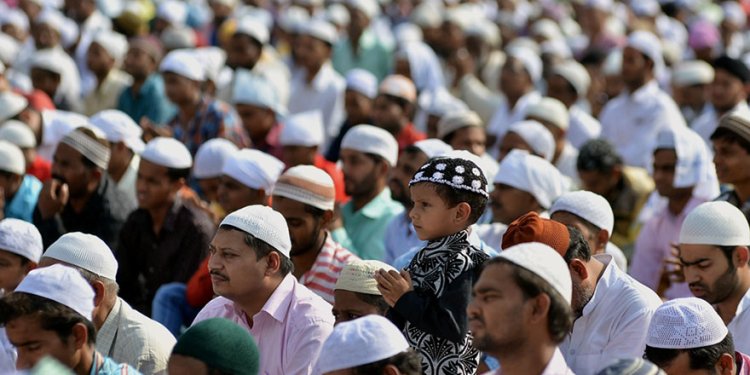 Dünya Müslüman nüfusu 10 yılda 347 milyon arttı: İslam dünyanın en hızlı büyüyen dini oldu