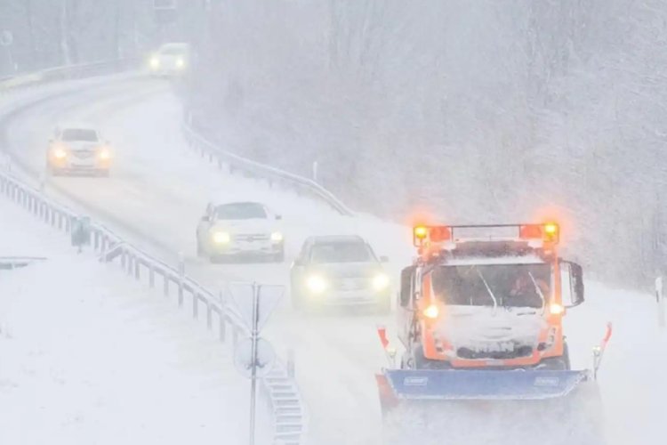 Almanya'da kış fırtınası: 3 ölü