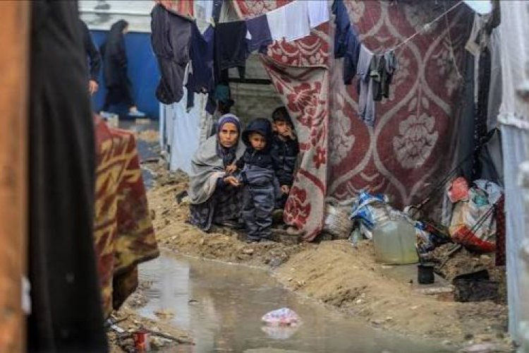 Soğuk ve fırtına Gazze'de felaketi derinleştiriyor