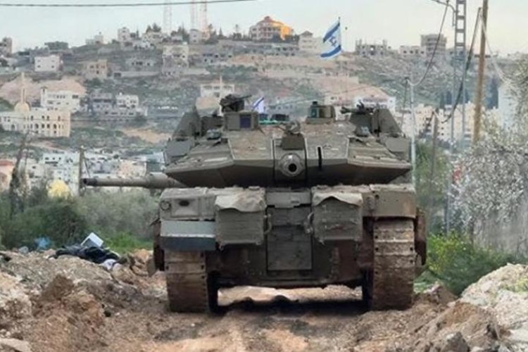 İspanya, Lübnan'da İsrail tanklarının İspanyol devriyesine ateş açtığını duyurdu