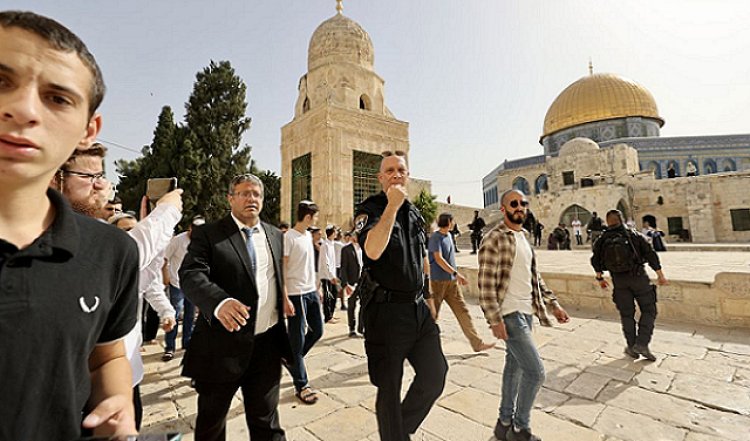 Aşırı sağcı siyonist Bakan Ben-Gvir, Mescid-i Aksa'ya baskın düzenledi