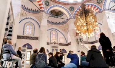 Kerber: Şu an Alman Müslümanlar için asıl ihtiyacımız olan, Almanya'ya ait bir İslam