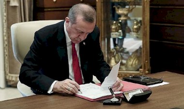 Kabine ve AK Parti'de revizyon sinyali