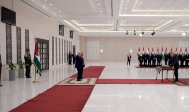 Filistin'in yeni kabinesinin üyeleri yemin etti