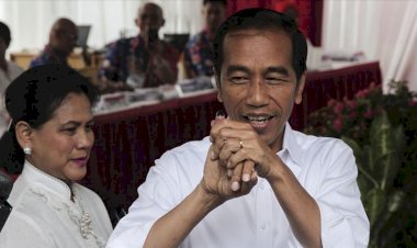 Endonezya'da Widodo yeniden devlet başkanı