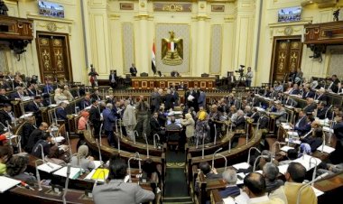 Sisi'yi 2030'a kadar koltukta tutmak için referandum