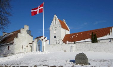Kilise üyelerinin sadece yüzde 43'ü Tanrı'ya inanıyor