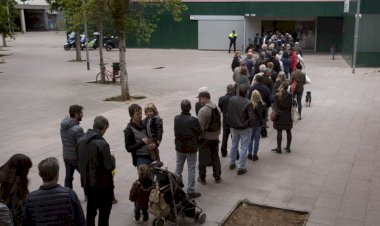 İspanya'da seçimleri sosyalistler kazandı