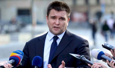 Ukrayna Dışişleri Bakanı istifa etti