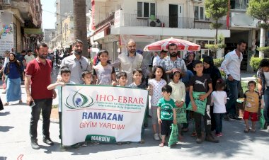 IHO-Ebrar Mardin’deki yetimleri sevindirdi