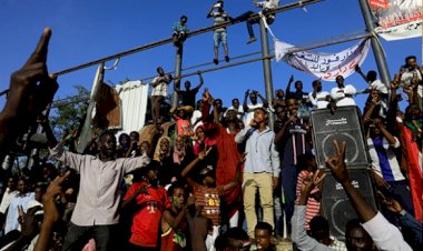 Sudan'da muhalefet ile askerler geçiş döneminde yine uzlaşamadı