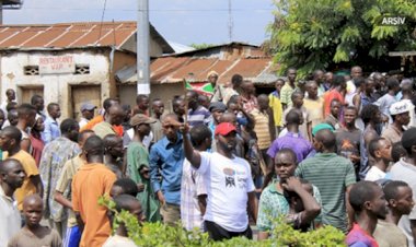 Burundi'de Fransız medyası karşıtı protesto