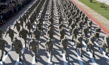 Askerliği 6 aya düşüren madde Meclis'te kabul edildi