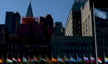 BM Komiseri Venezuela'da Maduro ve Guaido ile görüşecek