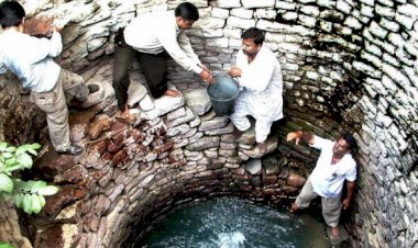 Hindistan'da yaklaşık 5 milyon kişi içme suyu sıkıntısı çekiyor