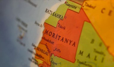 Moritanya seçmeni cumhurbaşkanlığı seçimi için sandık başında