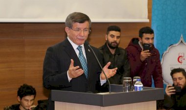 Davutoğlu AK Parti'yi sert eleştirdi: Sistemde değişiklik istedi