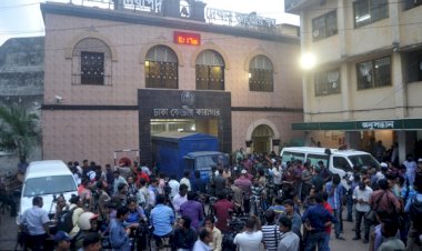 Bangladeş'te Şeyh Hasina'ya suikast davasında 9 kişiye idam kararı