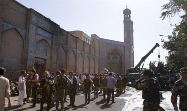 Taliban: Şiilerin camisine saldırı mezhebi kine yol açmak için bir komplodur